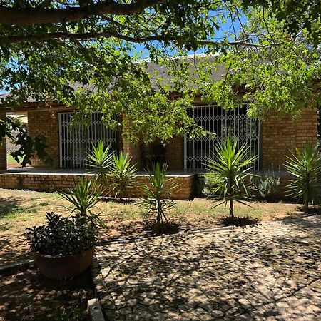 Sunset Cottage at Viva Connect, Cullinan Meule Extérieur photo
