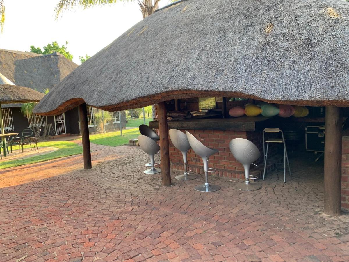Sunset Cottage at Viva Connect, Cullinan Meule Extérieur photo